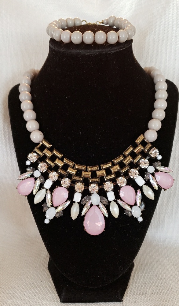 Necklace/Bracelet Set